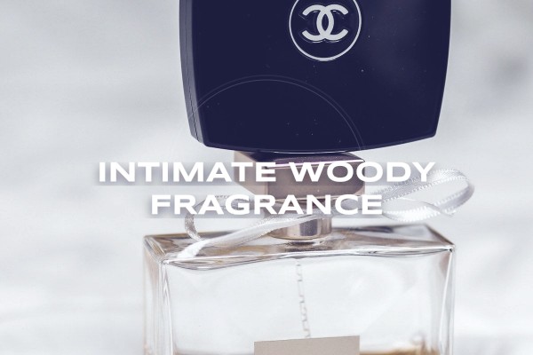 intimate woody fragrance
