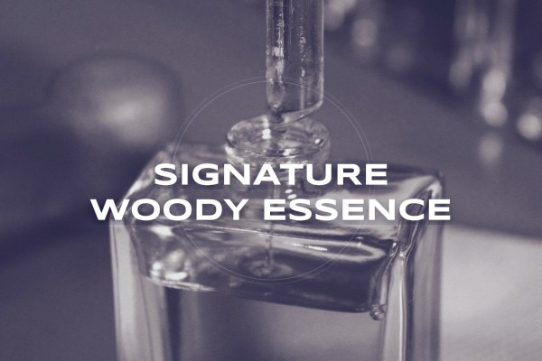 signature woody essence